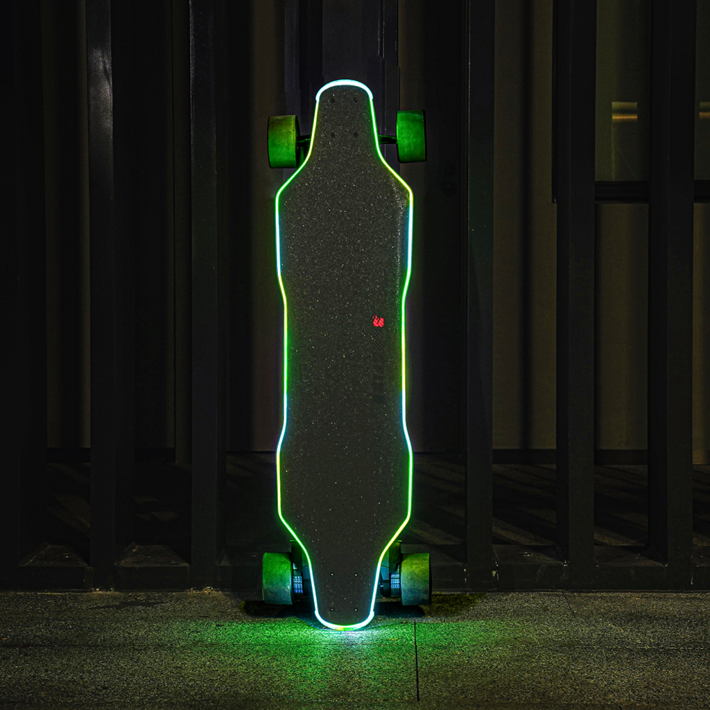 Backfire Zealot S3 Electric Skateboard with Major V3 Remote