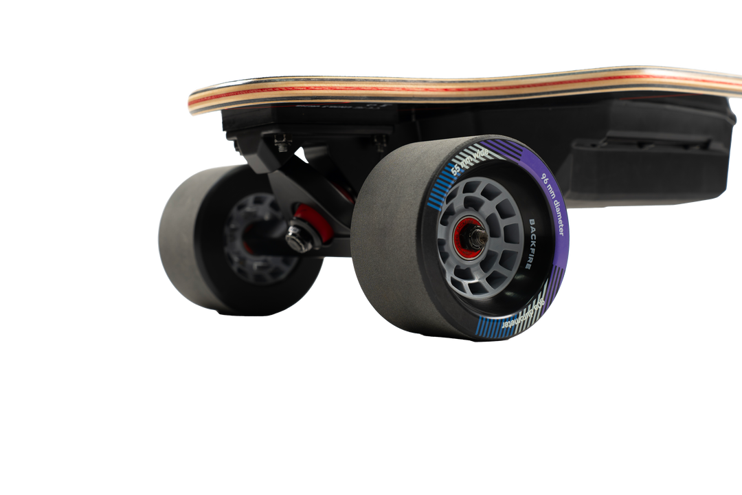 Backfire G2Z Belt Electric Skateboard with R5s Remote Backfire G2Z Belt Electric Skateboard with R5s Remote